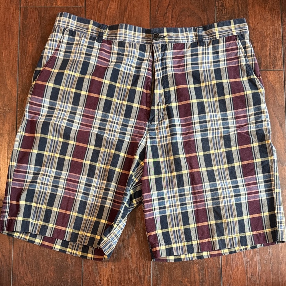 Nautica Men's Plaid Flat-Front Shorts in Navy, Burgundy & Yellow